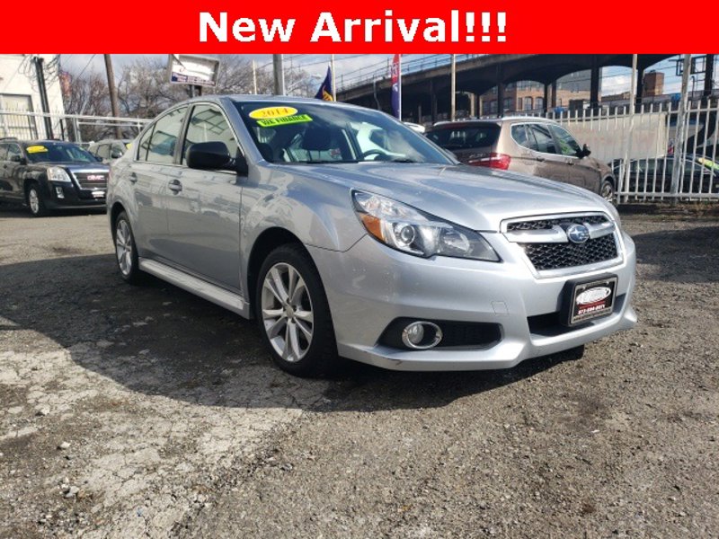Used 2014 Subaru Legacy 2.5i image 1