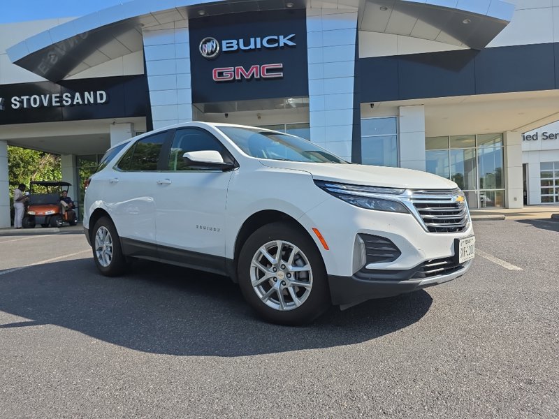 Used 2023 Chevrolet Equinox LT image 1