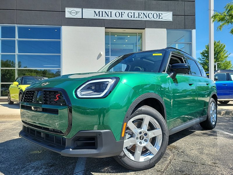 Certified 2025 MINI Cooper Countryman S w/ Comfort Package Max image 1