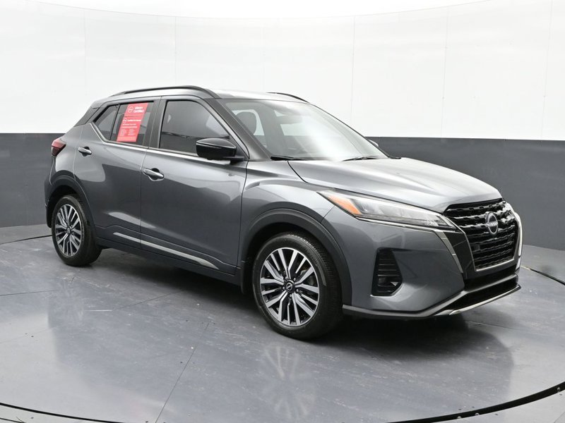 Certified 2023 Nissan Kicks SR w/ SR Premium Package image 1