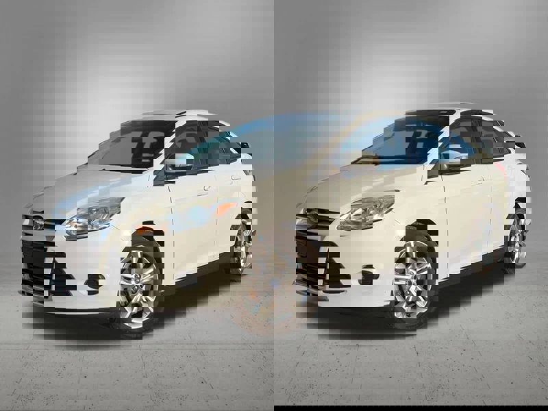 Used 2014 Ford Focus SE image 1