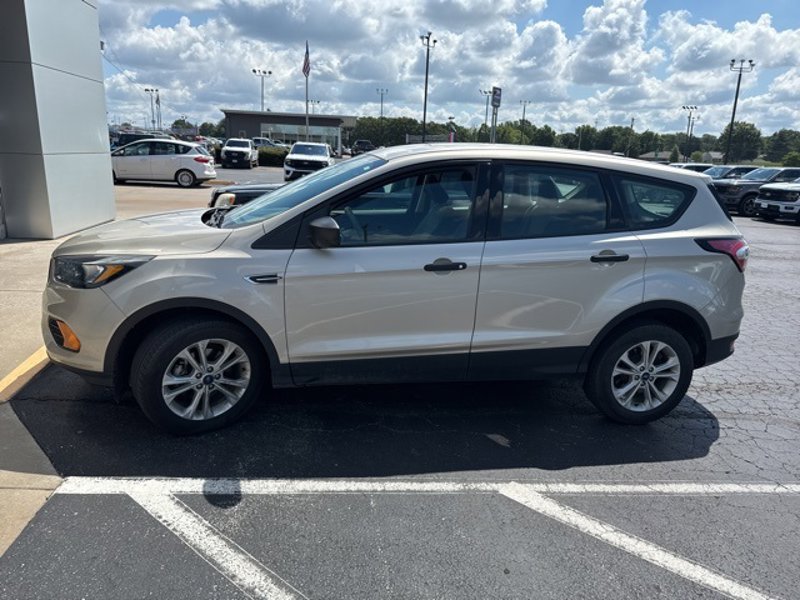 Used 2018 Ford Escape S image 1