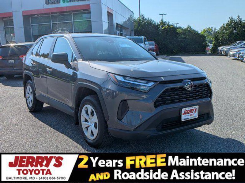 Certified 2024 Toyota RAV4 LE image 1