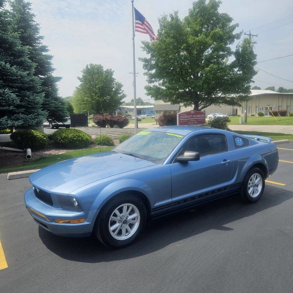 Used 2006 Ford Mustang Coupe image 1