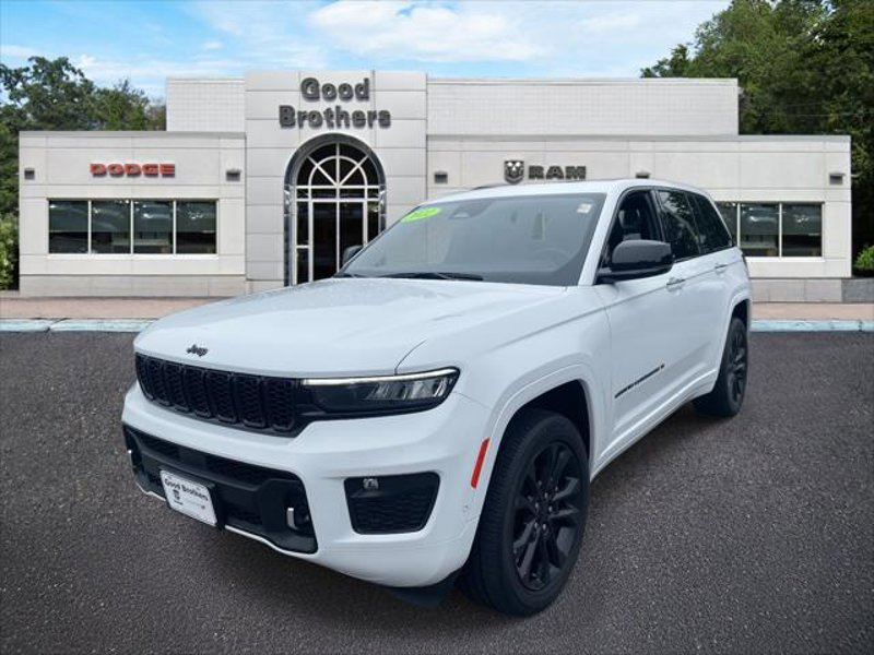 Certified 2022 Jeep Grand Cherokee Overland image 1