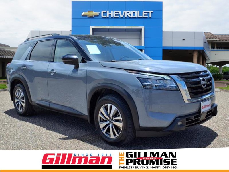 Used 2022 Nissan Pathfinder SL image 1