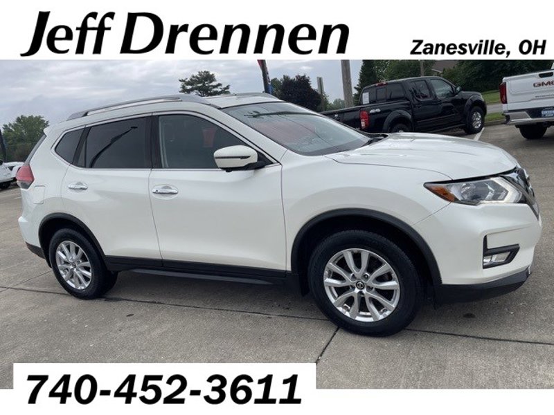 Used 2017 Nissan Rogue SV w/ SV Premium Package image 1