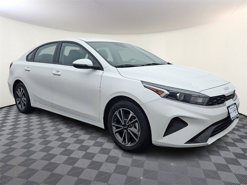 Certified 2023 Kia Forte LXS w/ LXS Technology Package image 1