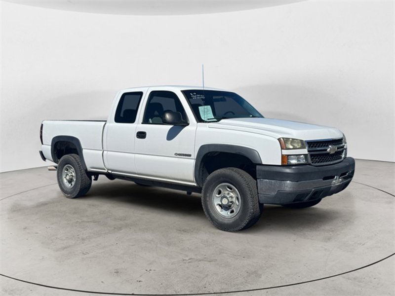 Used 2006 Chevrolet Silverado 2500 W/T image 1