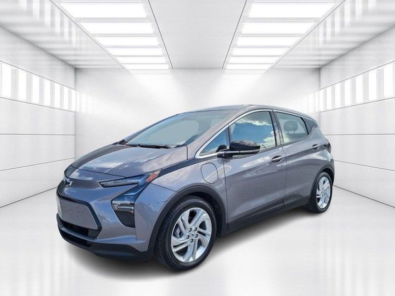 Used 2023 Chevrolet Bolt LT w/ Driver Confidence Package image 1