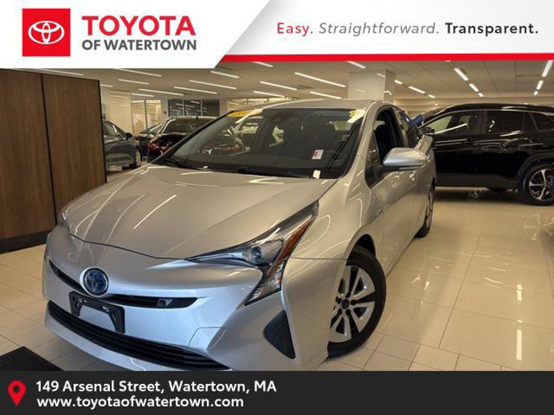 Used 2017 Toyota Prius Four image 1