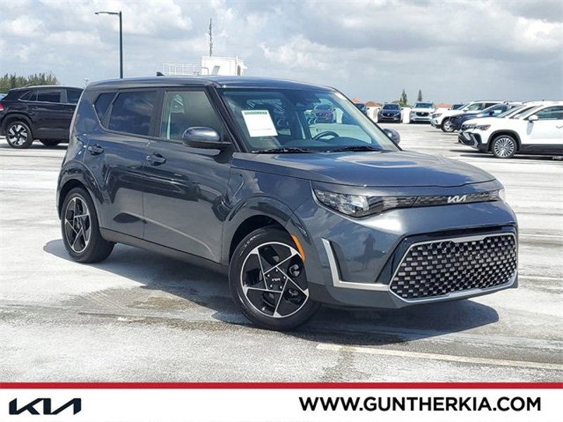 Certified 2023 Kia Soul EX image 1