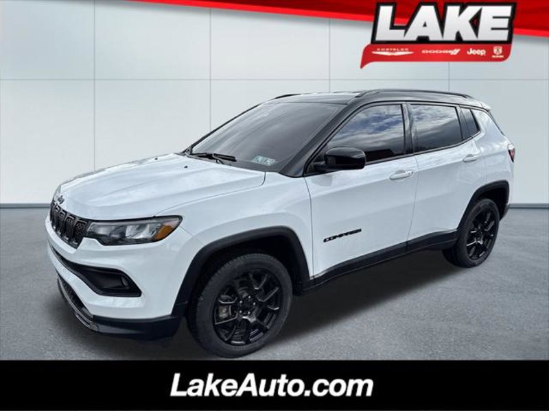 Certified 2023 Jeep Compass Latitude image 1