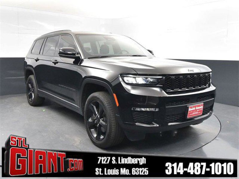 Certified 2025 Jeep Grand Cherokee L Limited w/ Black Appearance Package image 1
