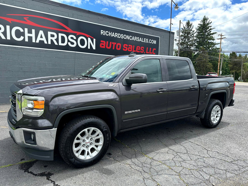 Used 2015 GMC Sierra 1500 SLE w/ SLE Value Package image 1