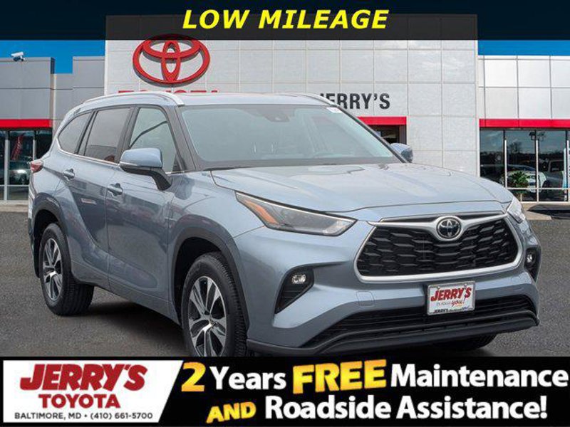 Certified 2023 Toyota Corolla Cross AWD Hybrid image 1