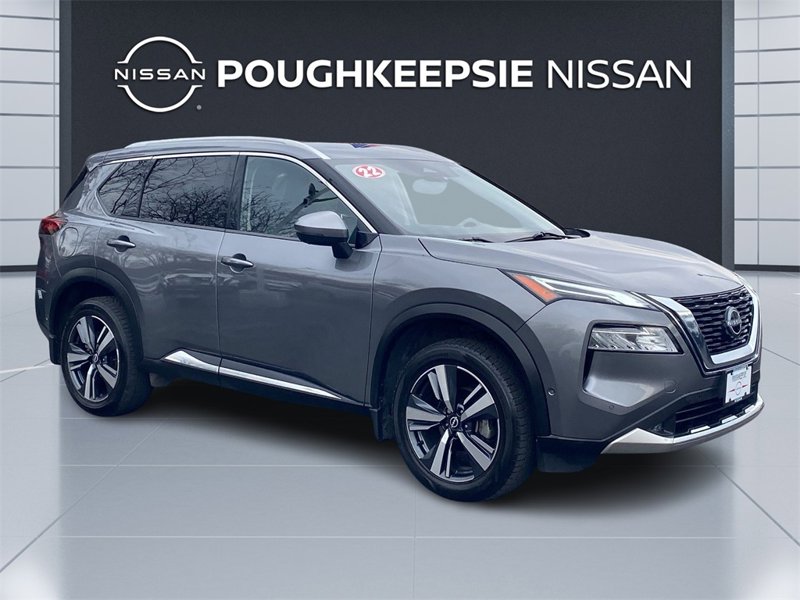 Certified 2022 Nissan Rogue Platinum w/ Head-Up Display Package image 1