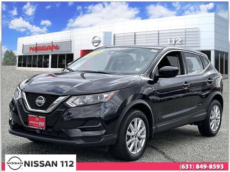 Certified 2022 Nissan Rogue Sport S image 1
