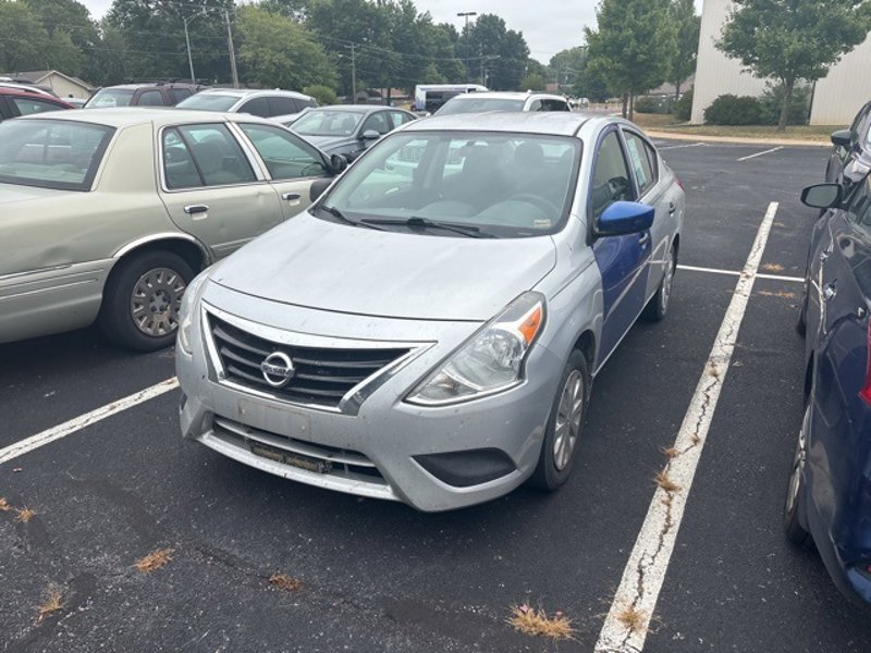 Used 2015 Nissan Versa S Plus image 1