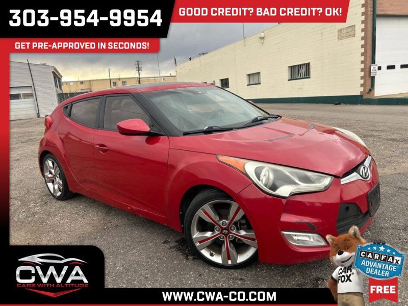 Used 2013 Hyundai Veloster w/ Style Pkg image 1