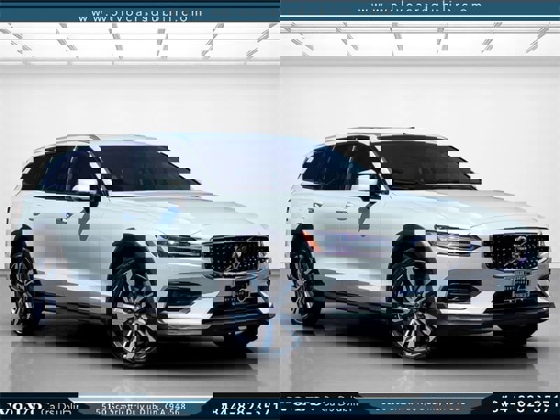 Certified 2023 Volvo V60 B5 Cross Country Plus w/ Climate Package image 1