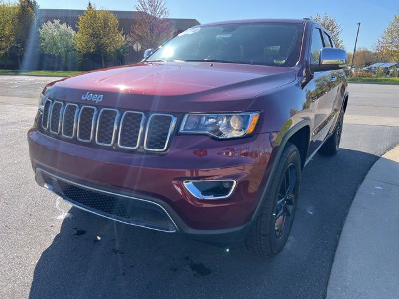Used 2022 Jeep Grand Cherokee Limited image 1