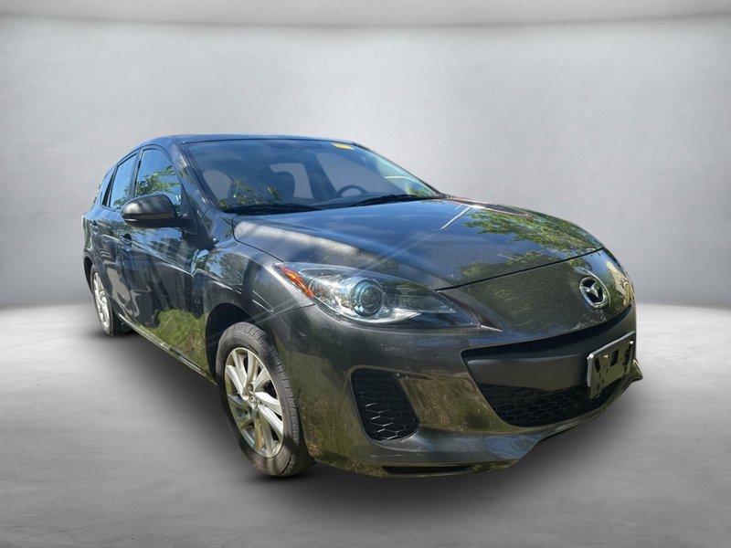 Used 2012 MAZDA MAZDA3 i Grand Touring w/ Tech Pkg image 1