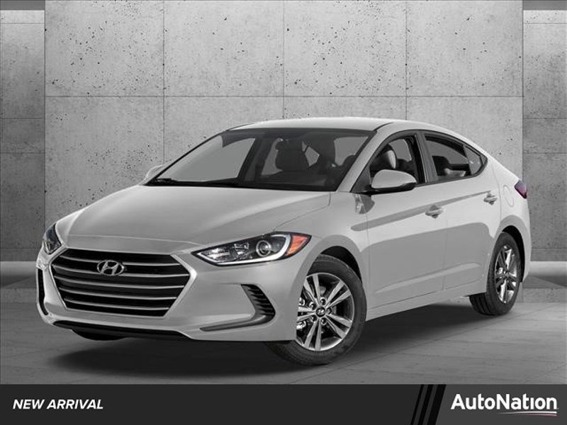Used 2017 Hyundai Elantra SE image 1