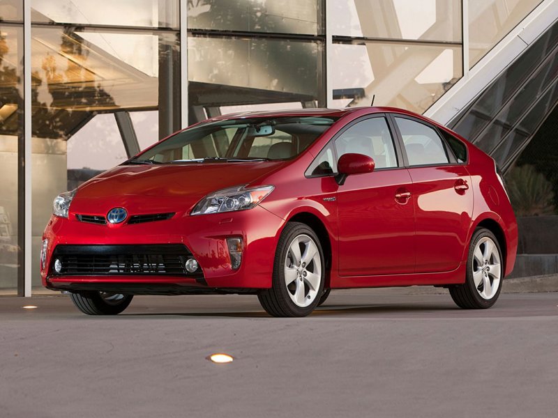 Used 2014 Toyota Prius Three image 1