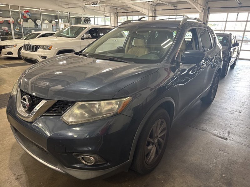Used 2016 Nissan Rogue SL image 1
