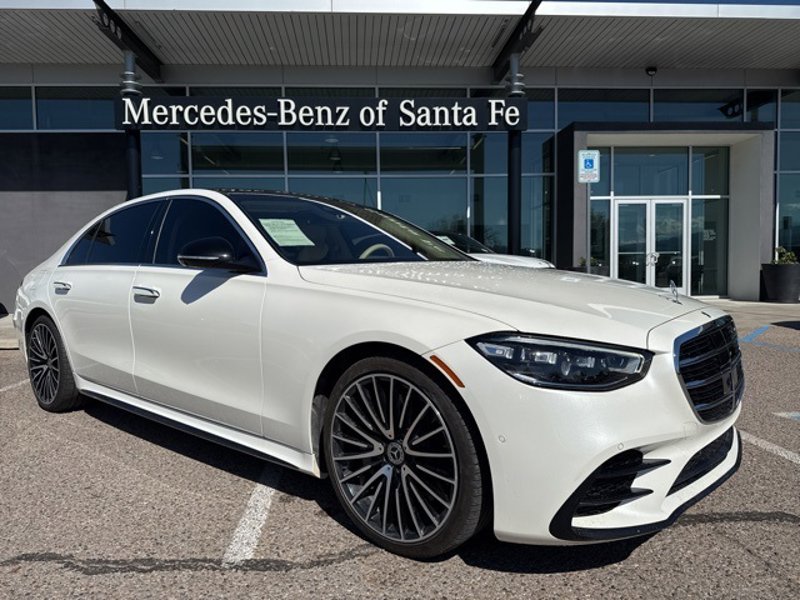 Certified 2022 Mercedes-Benz S 500 4MATIC image 1