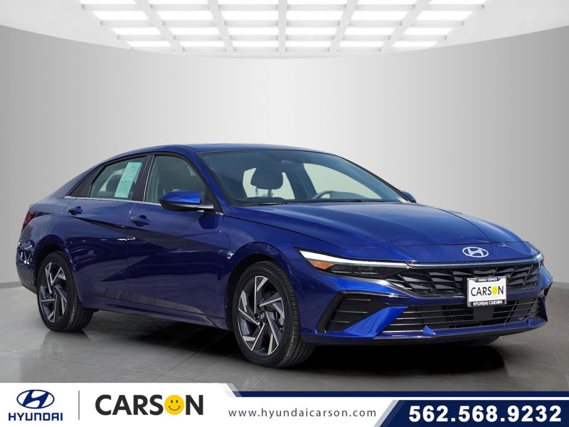 Certified 2025 Hyundai Elantra SEL image 1