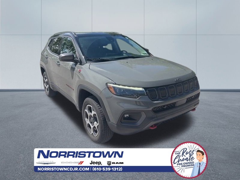 Used 2022 Jeep Compass Trailhawk w/ Trailhawk Elite Group image 1