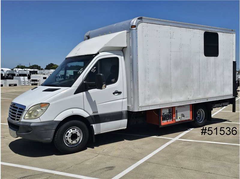 Used 2011 Freightliner Sprinter 3500 image 1