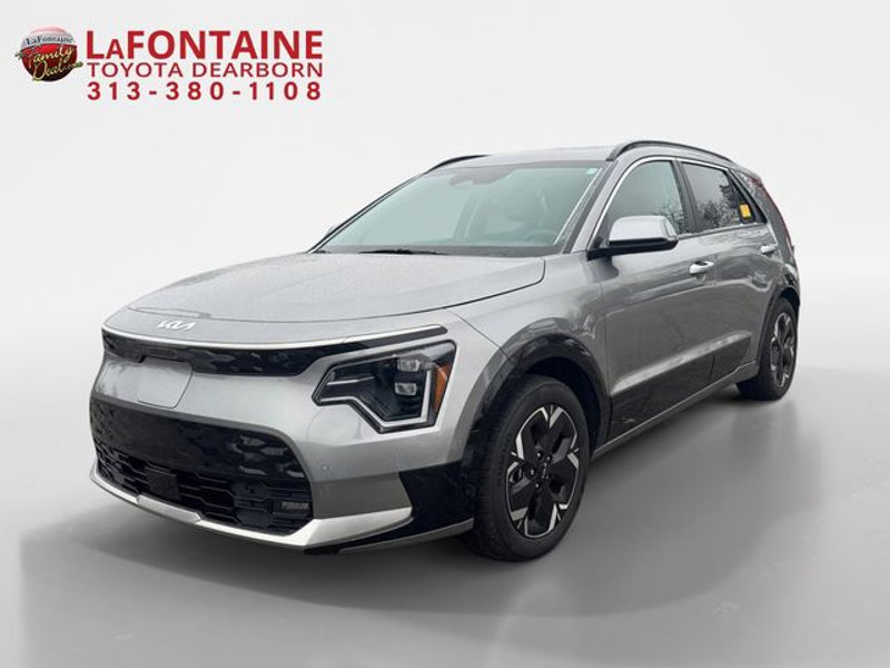 Certified 2023 Kia Niro Wave w/ Wave Preserve Package image 1