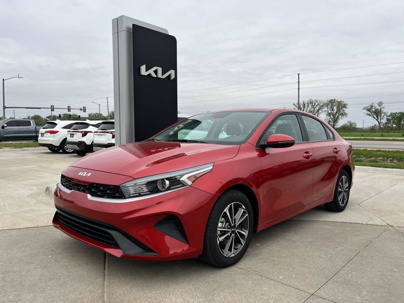 Certified 2024 Kia Forte LXS w/ LXS Technology Package image 1
