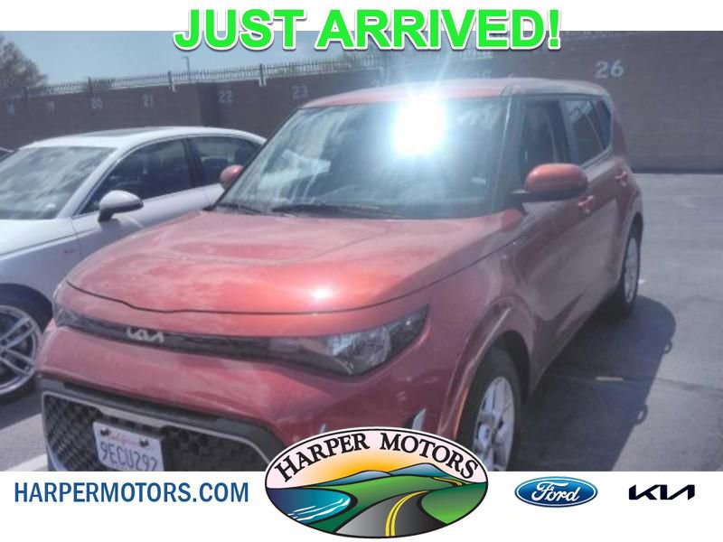 Used 2023 Kia Soul LX w/ LX Technology Package image 1