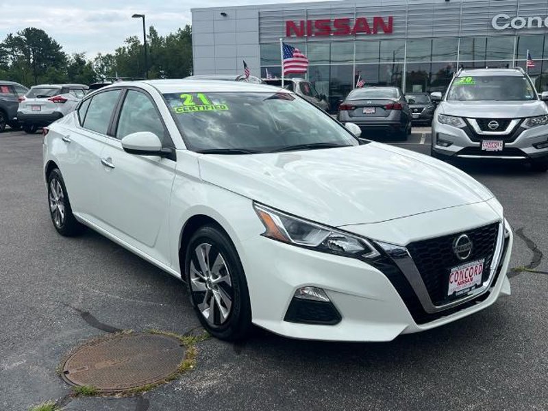 Certified 2021 Nissan Altima 2.5 S image 1