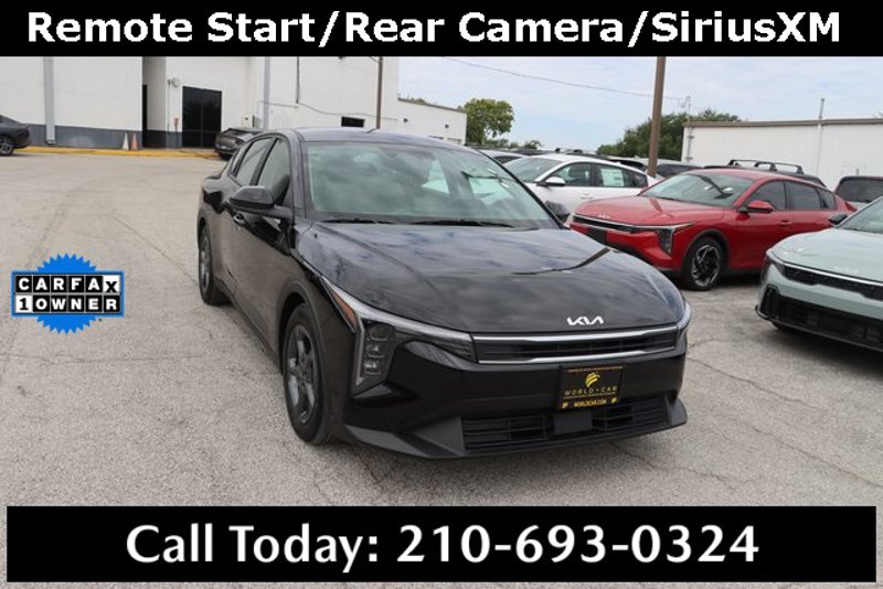 Certified 2025 Kia K4 image 1