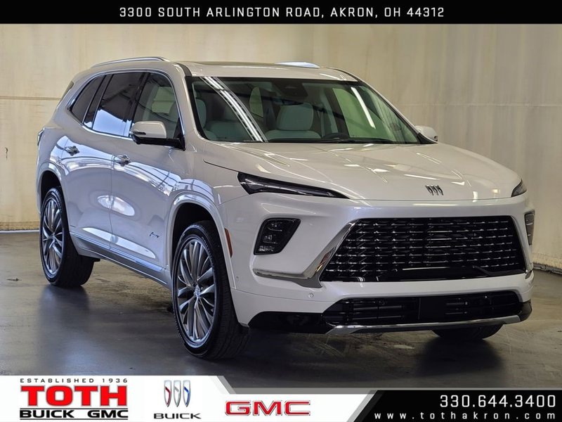 Certified 2025 Buick Enclave Avenir w/ Super Cruise Package image 1