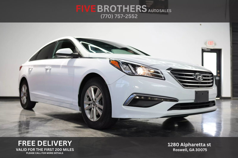 Used 2015 Hyundai Sonata SE w/ Option Group 02 image 1