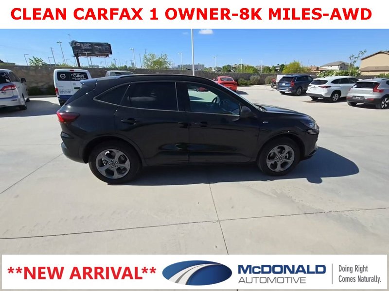 Used 2024 Ford Escape ST-Line w/ Tech Pack #1 image 1