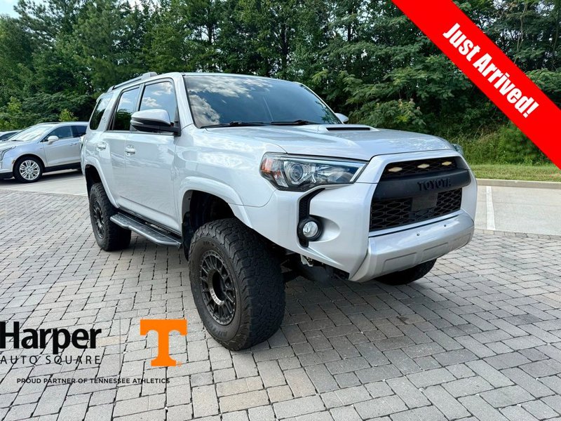 Used 2020 Toyota 4Runner TRD Off-Road Premium image 1