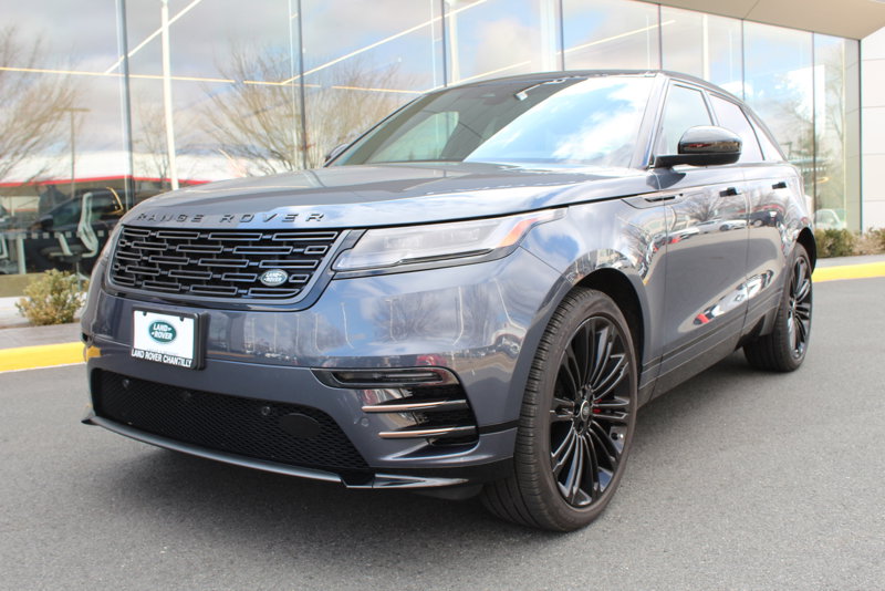 Certified 2025 Land Rover Range Rover Velar Dynamic SE image 1