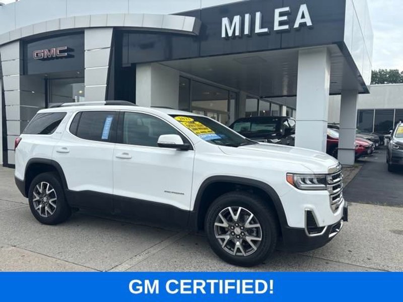 Certified 2022 GMC Acadia SLE w/ Driver Convenience Package image 1