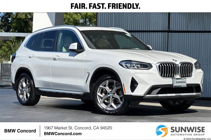 Certified 2022 BMW X3 xDrive30i w/ Convenience Package image 1