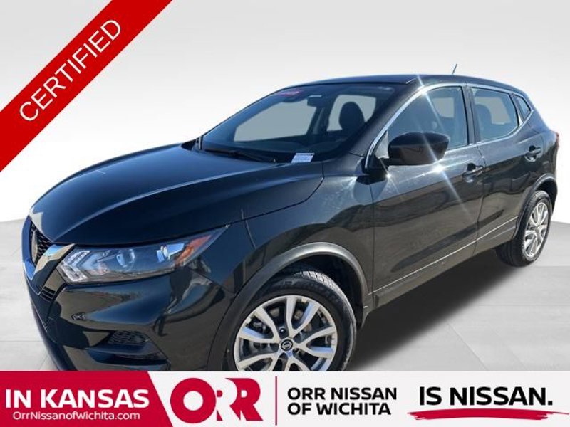 Certified 2022 Nissan Rogue Sport S image 1