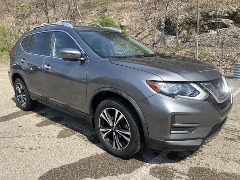 Certified 2019 Nissan Rogue SV w/ Premium Package image 1
