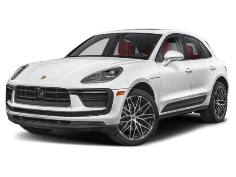Used 2025 Porsche Macan image 1