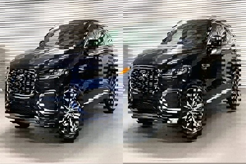 New 2026 Jaguar F-PACE R-Dynamic S image 1